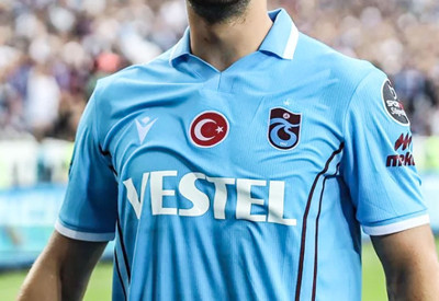 Trabzonspor taraftarını ayağa kaldıran olay! Genç yıldızın yeni adresi ortalığı karıştırdı