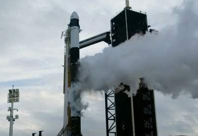 Türkiye'nin ilk uzay yolculuğu başladı! SpaceX'in Falcon 9 roketi uzaya fırlatıldı