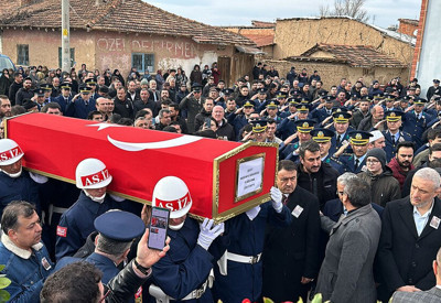 Şehit Mustafa Özkardeş'e gözyaşlarıyla veda