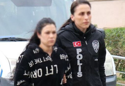 Birlikte yaşadığı erkeği sokakta öldürdü!