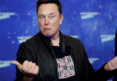 Elon Musk casus uydu ağı kuruyor