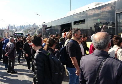 M4 Kadıköy-Sabiha Gökçen metro hattında arıza
