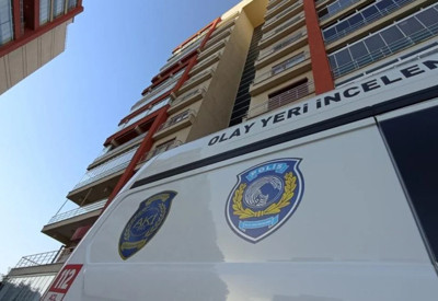 16 yaşındaki genç silahla oynarken kendini vurdu