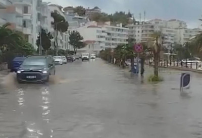 Muğla'yı sağanak vurdu