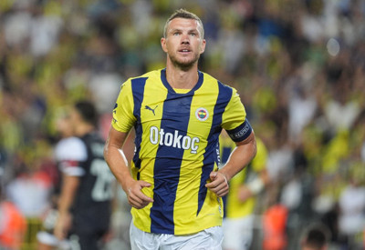 Fenerbahçe, Kadıköy'de 2 golle turladı!