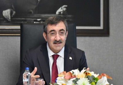 Cevdet Yılmaz: Sırf CHP istiyor diye memlekette niye seçim olsun?