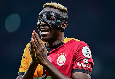 Resmen yasak geldi: Galatasaray'dan Osimhen maskesi hakkında açıklama!