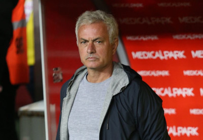 Fenerbahçe Samsun'a takıldı: Jose Mourinho'dan hakemlere Galatasaray göndermesi