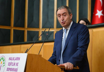 DEM Parti'den kayyum tepkisi: Siyasi tükenmişliğin göstergesi