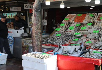 2 metre boyu, 50 kilo ağırlığı var: Kilosu 450 TL'den satılacak