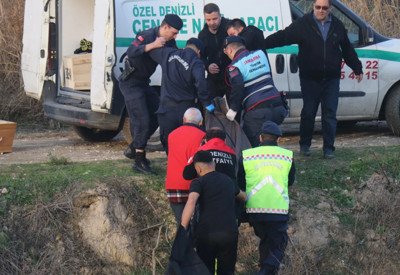 Denizli'de traktör dere yatağına düştü: Dede öldü, torunu kurtuldu