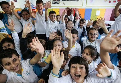 20 milyondan fazla öğrenci karnelerini alacak: Yarıyıl Tatili Başlıyor