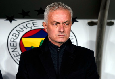 Jose Mourinho'dan Anderlecht'e G.Saray tarifesi: Derbi öncesi 3 ismi kadroya almadı