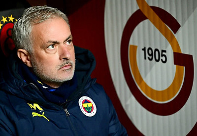Fenerbahçe'de Jose Mourinho şoku yaşanıyor! Yine olmadı