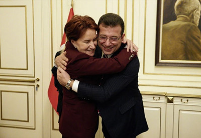 ''Oğlum'' dediği İmamoğlu için ne konuştu ne paylaşım yaptı! Tutuklandığı gün bakın nerede ortaya çıktı