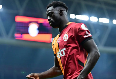 Davinson Sanchez'den Dursun Özbek'e bomba mesaj: Kesinlikle istemiyor
