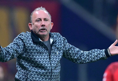 Beşiktaş'ın yıldız ismi Fenerbahçe'ye gidiyor! Sergen Yalçın resti çekti