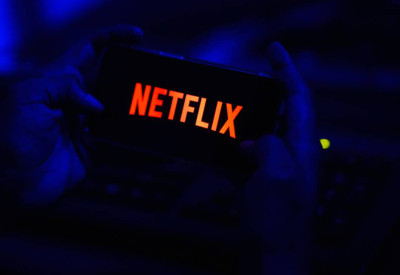 Reuters, 82 milyar dolarlık anlaşmayı yazdı: Netflix'in küresel medyayı değiştiren hamlesi nasıl gerçekleşti?