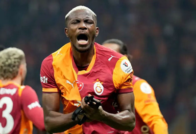 Osimhen için sıraya girdiler, bonservis her geçen gün yükseliyor