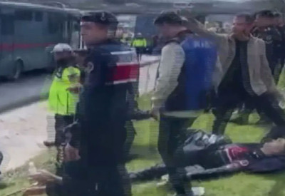 Cezaevi araçları TEM'de kaza yaptı: Yaralılar var