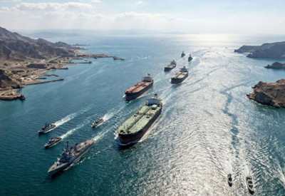 İran, Hürmüz Boğazı'nı yeniden kapattı: Geçme girişimlerine sert karşılık verilecek