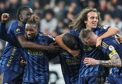 Fenerbahçe, Kayserispoe'u 4-0 mağlup etti