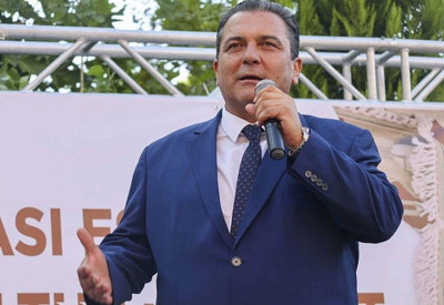 CHP'li bir belediyeye daha operasyon: Başkan ve eşi gözaltına alındı