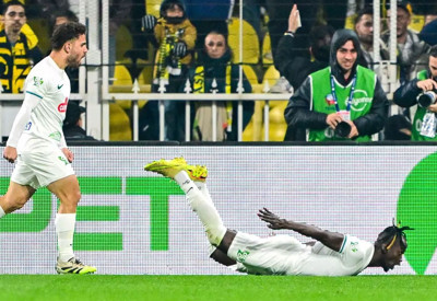 Fenerbahçe'nin "uzatma" çilesi bitmek bilmiyor!