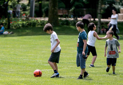 Merakla beklenen veri paylaşıldı: Türkiye'nin çocuk nüfusu açıklandı!