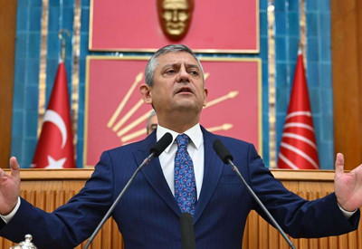 CHP Genel Başkanı Özel: 55 vekilin istifasını getirmeyen namerttir