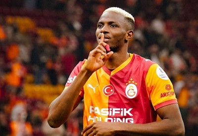 Victor Osimhen'e uyarı! Sakın Manchester United'a gitme
