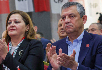 Özgür Özel, Burcu Köksal ile ilgili ilk kez konuştu! "Kocanı boşa partine bunu yapma dedim"