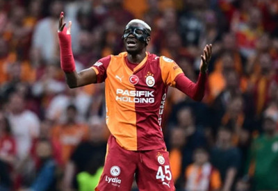 Galatasaray'a Osimhen'den kötü haber!