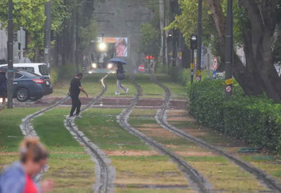 İstanbul ve İzmir'de hava ısınıyor: Sıcaklık 25 dereceyi aşacak ama öğleden sonraya dikkat