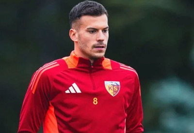Benes, Kayserispor'dan ayrıldı