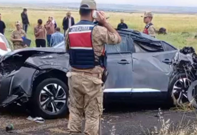 Diyarbakır'da nişan dönüşü feci kaza! 3 kişi hayatını kaybetti