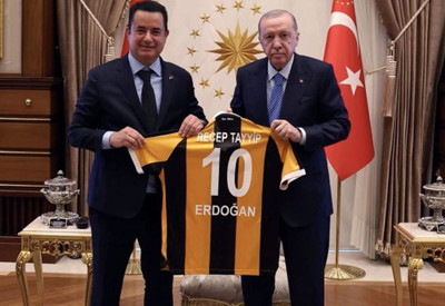 Erdoğan, Acun Ilıcalı'yı makamında kabul etti