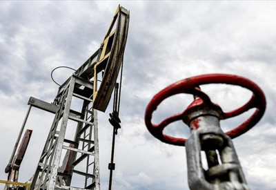 Brent petrolün varili 72 dolardan işlem görüyor
