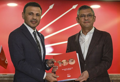 CHP'de büyük deprem: 39 il ve 36 ilçe başkanı istifa etti!