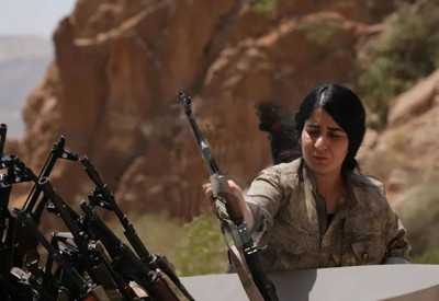 PKK 81 noktayı daha boşalttı! Terör örgütü sınır hattındaki mağara ve cephanelikleri terk etti