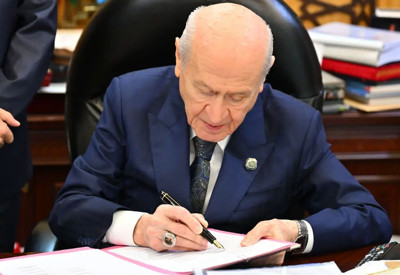 Bahçeli'den çerçeve yasa açıklaması: Bin yıllık kardeşliğimiz tescillendi