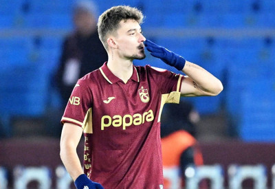 Ernest Muçi'den Trabzonspor'a kötü haber!