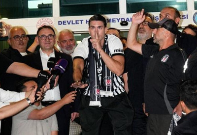 Beşiktaş, Vlahovic'in imza töreninin saatini açıkladı! Taraftarlara ücretsiz