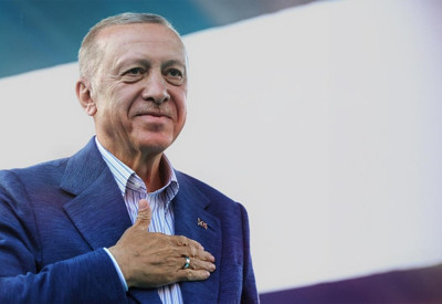 Cumhurbaşkanı Erdoğan'dan 25. yıl mesajı: Türkiye için tarihi bir dönüm noktası!