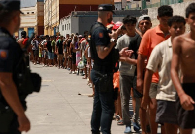 Fas'tan İspanya'ya ikinci göçmen dalgası: Yüzlercesi harekete geçti