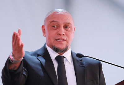 Müslüman olduğu söylenmişti! Roberto Carlos ilk kez konuştu
