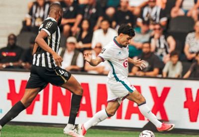 Başar Önal ve Berke Özer oynadı! Lille, lige galibiyetle başladı