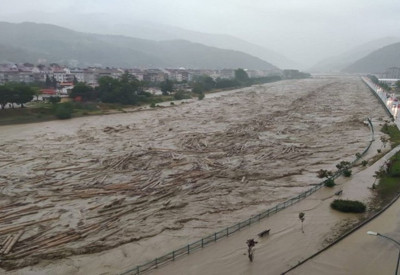 Meteoroloji haritayı paylaştı: 26 il için sel ve su baskını uyarısı