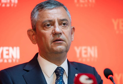 Özgür Özel'den çok iddialı çıkış: "İlk seçimde partiyi birinci parti yapmazsam görevimi devredeceğim''
