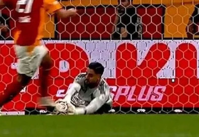 Galatasaray’ın golü VAR’dan döndü, Okan Buruk çıldırdı